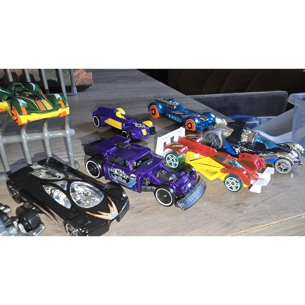 Hot Wheels Hot Rod Race toy Cars‎ Lot of 27 Mattel Customs Loose Racers hw
